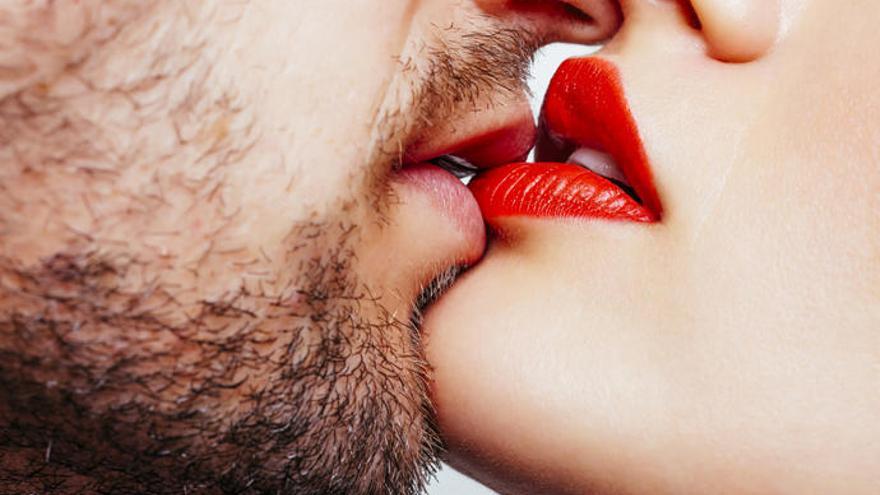  7 tipos de besos y lo que revelan sobre tu deseo