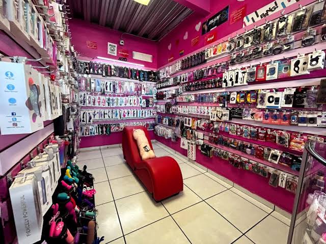 ¿Qué es una tienda erótica y por qué cada vez son más populares, Necesidad o puro placer?