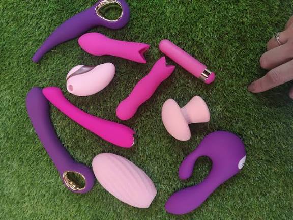 Tecnología y juguetes sexuales modernos